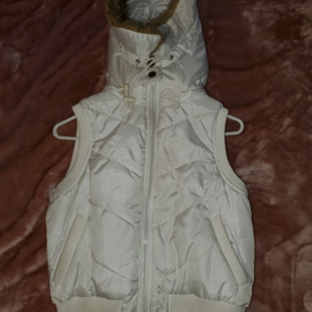FOREVER White Puffy Vest WITH Brown Fluffy hood